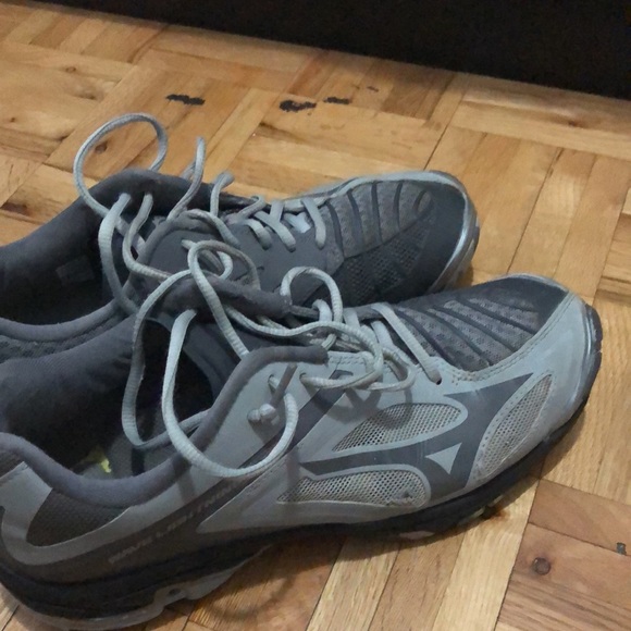 Mizuno volley-ball woman shoes - Picture 2 of 4